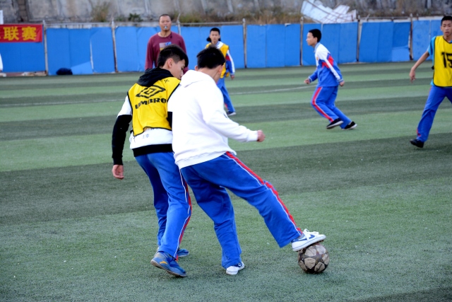 刘铮11+6+5范子铭17+14 上海终结北京5连胜