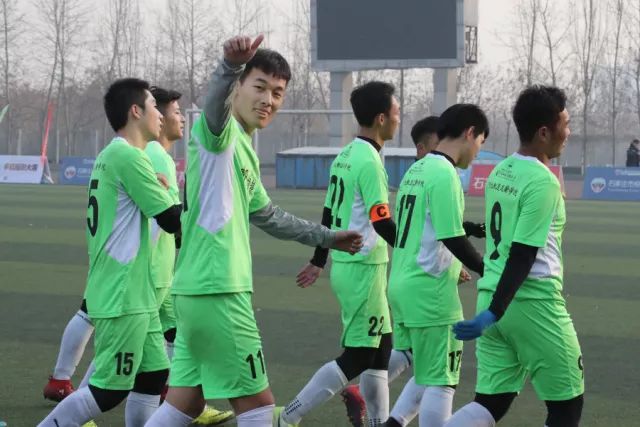 崔永熙：NBA连续训练强度很大 国内球员吃不消