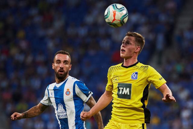 曾凡博12分首钢6人上双胜四川 宁波不敌同曦